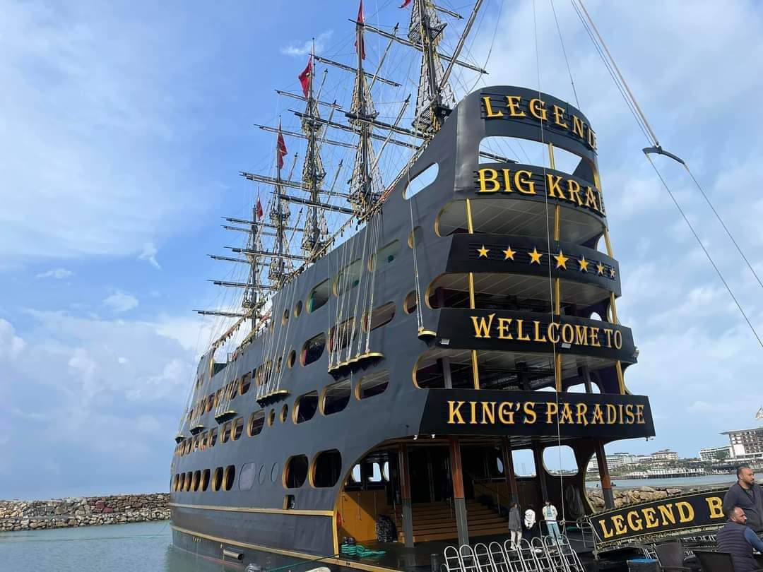 Legend Big Kral Pirate Boat Trip