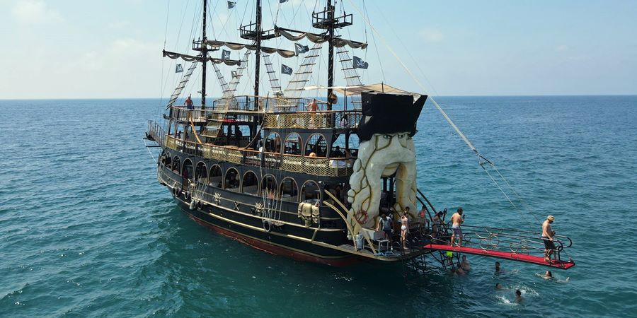 Pirate Boat Tour in Antalya